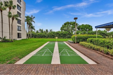 Come see this stunning condo in the highly desirable Boca Del on The Country Club At Boca Raton in Florida - for sale on GolfHomes.com, golf home, golf lot