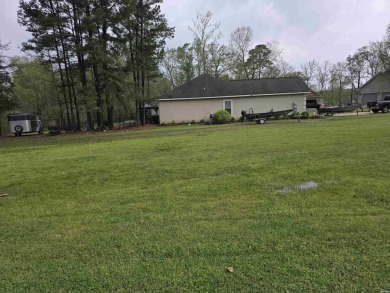 This lot is a builder's dream...very level lot in upscale on Diamondhead Golf and Country Club in Arkansas - for sale on GolfHomes.com, golf home, golf lot
