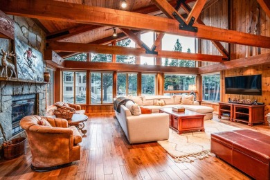 Welcome to the one-of-a-kind Villa Vista Lodge in on Sierra Star Golf Course in California - for sale on GolfHomes.com, golf home, golf lot