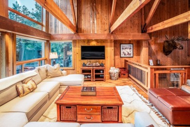 Welcome to the one-of-a-kind Villa Vista Lodge in on Sierra Star Golf Course in California - for sale on GolfHomes.com, golf home, golf lot