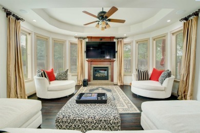 MLS# 285051 Modern Elegance Meets Everyday Comfort in Canyon on Canyon Lakes Golf Course in Washington - for sale on GolfHomes.com, golf home, golf lot
