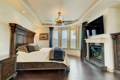 MLS# 285051 Modern Elegance Meets Everyday Comfort in Canyon on Canyon Lakes Golf Course in Washington - for sale on GolfHomes.com, golf home, golf lot