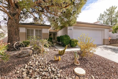 This charming home is a 2 bed 2 bath townhouse in age restricted on Desert Willow Golf Course in Nevada - for sale on GolfHomes.com, golf home, golf lot