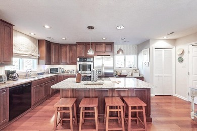 Tucked away in a quiet cul-de-sac in the desirable Houndslake on Houndslake Country Club in South Carolina - for sale on GolfHomes.com, golf home, golf lot