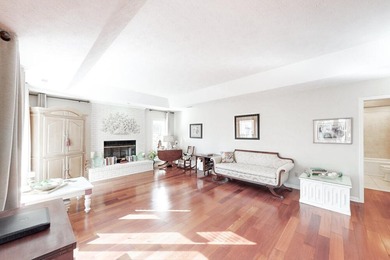 Tucked away in a quiet cul-de-sac in the desirable Houndslake on Houndslake Country Club in South Carolina - for sale on GolfHomes.com, golf home, golf lot