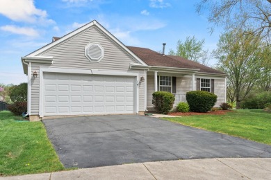 This is the perfect ranch in the perfect location that you've on Streamwood Oaks Golf Club in Illinois - for sale on GolfHomes.com, golf home, golf lot