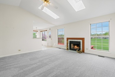 This is the perfect ranch in the perfect location that you've on Streamwood Oaks Golf Club in Illinois - for sale on GolfHomes.com, golf home, golf lot