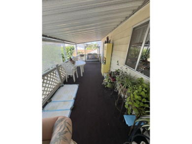 NEW ROOF, Super cute Mobile home in Exeter adult park. Very well on Exeter Golf Course in California - for sale on GolfHomes.com, golf home, golf lot
