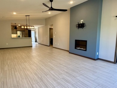 This 3-bedroom, 2-bath condo stands out in the Greater Lakes on Indian Hills Golf Club in Iowa - for sale on GolfHomes.com, golf home, golf lot
