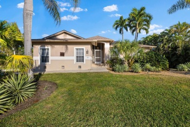 Wonderful 3 bed 2 bath home just moments away from the beach on Island Country Club in Florida - for sale on GolfHomes.com, golf home, golf lot