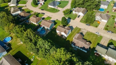 This one owner home has been maintained. It could use some on Bent Creek Golf Course in Missouri - for sale on GolfHomes.com, golf home, golf lot
