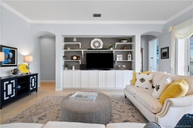 Charming Single-Family Home - This well-maintained 3-bedroom on Monarch Country Club in Florida - for sale on GolfHomes.com, golf home, golf lot