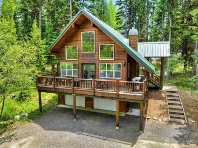 Discover the perfect mountain retreat in the coveted Spring on McCall Municipal Golf Course in Idaho - for sale on GolfHomes.com, golf home, golf lot