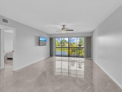 Discover your dream condo at Meadowood Golf & Tennis Club! This on Meadowood Golf and Tennis Club in Florida - for sale on GolfHomes.com, golf home, golf lot