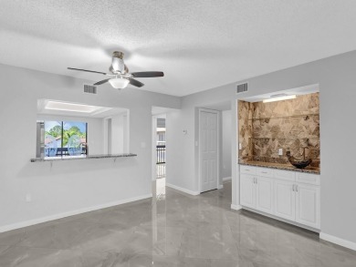 Discover your dream condo at Meadowood Golf & Tennis Club! This on Meadowood Golf and Tennis Club in Florida - for sale on GolfHomes.com, golf home, golf lot