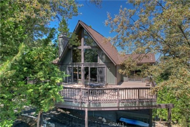 Seller is very motivated!  On a gentle sloping lot this very on Lake Arrowhead Country Club in California - for sale on GolfHomes.com, golf home, golf lot