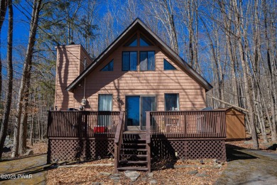 Escape to Your Perfect Poconos Chalet in The Hideout!Tucked away on The Hideout Golf in Pennsylvania - for sale on GolfHomes.com, golf home, golf lot