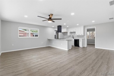 Welcome to this beautifully renovated 3-bedroom, 2-bath home on Brentwood Farms Golf Club in Florida - for sale on GolfHomes.com, golf home, golf lot