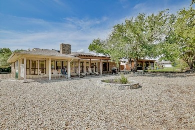 GREAT 3-2-2.5 HOME OR INVESTMENT PROPERTY on 12th green of Pecan on Pecan Plantation Country Club in Texas - for sale on GolfHomes.com, golf home, golf lot