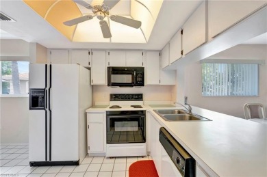 This lovely 3 bedroom, 2 bath, rarely available, condo has it on Hibiscus Golf Club in Florida - for sale on GolfHomes.com, golf home, golf lot