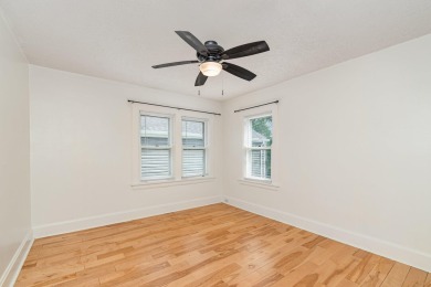 Welcome to this charming 2-bedroom, 1-bath home in the heart of on Twin Oaks Golf and Plantation Club in Kentucky - for sale on GolfHomes.com, golf home, golf lot