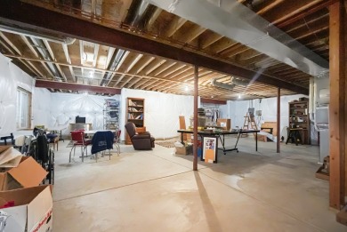 Beautifully refreshed, low-maintenance ranch in the sought-after on White Eagle Golf Club in Illinois - for sale on GolfHomes.com, golf home, golf lot
