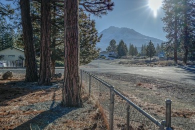 Nestled in the picturesque Lake Shastina community, this on Lake Shastina Golf Course in California - for sale on GolfHomes.com, golf home, golf lot