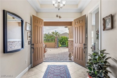 ARE YOU LOOKING FOR A SPACIOUS, QUALITY-BUILT HOME ON A PRIME on River Hall Country Club in Florida - for sale on GolfHomes.com, golf home, golf lot