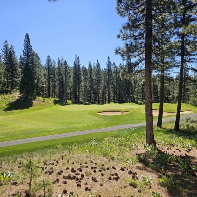 Exceptional fairway frontage lot in Grizzly Ranch. End of Cul de on Grizzly Ranch Golf Club in California - for sale on GolfHomes.com, golf home, golf lot