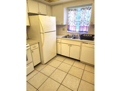 Wow! This desirable 55+ community  is a great location close to on Tarpon Springs Golf Course in Florida - for sale on GolfHomes.com, golf home, golf lot