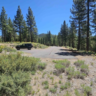 This exceptional large lot is is 1.72 acres locate at the end of on Grizzly Ranch Golf Club in California - for sale on GolfHomes.com, golf home, golf lot