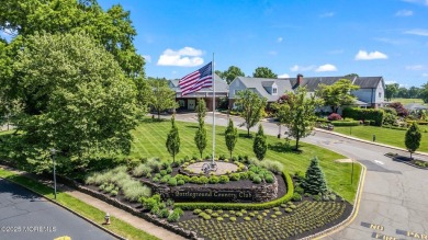 Luxury living in this Elegant 3 bdrm, 2 .5 bath townhouse on Battleground Country Club in New Jersey - for sale on GolfHomes.com, golf home, golf lot