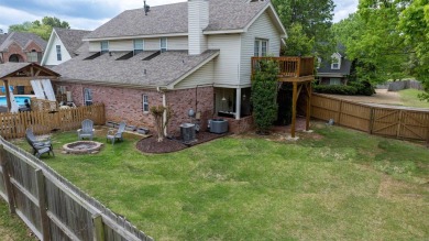Executive Maumelle Country Club home offers 5 beds, 3.5 baths on Maumelle Golf and Country Club in Arkansas - for sale on GolfHomes.com, golf home, golf lot