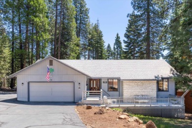 Exceptional Lakeview Retreat in Lake Almanor Country Club - A on Lake Almanor Country Club in California - for sale on GolfHomes.com, golf home, golf lot