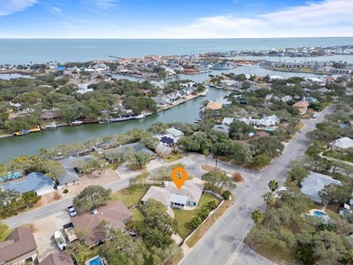 Welcome to this beautifully maintained corner-lot home in the on Rockport Country Club in Texas - for sale on GolfHomes.com, golf home, golf lot