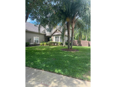 REDUCED! Motivated seller! Bring all offers! ICI home in very on Golf Club At South Hampton in Florida - for sale on GolfHomes.com, golf home, golf lot