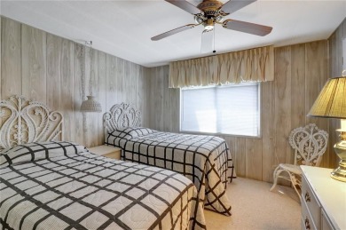Lots of space in this 2 bedroom/2 full bath 1979 manufactured on Maple Leaf Golf and Country Club in Florida - for sale on GolfHomes.com, golf home, golf lot