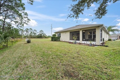 COME  SEE this BEAUTIFULLY MAINTAINED, MOVE-IN READY 3-bedroom on Majors Golf Club At Bayside Lakes in Florida - for sale on GolfHomes.com, golf home, golf lot