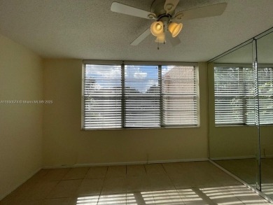 INVESTORS INVESTORS INVESTORS - RENTED FOR 2k A MONTH AND on Pine Island Ridge Country Club in Florida - for sale on GolfHomes.com, golf home, golf lot