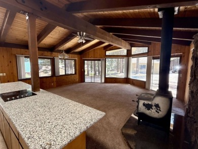 Charming Lake Almanor Country Club retreat on a spacious on Lake Almanor Country Club in California - for sale on GolfHomes.com, golf home, golf lot