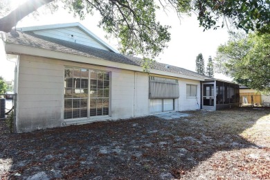 One or more photo(s) has been virtually staged. **SELLER on Beacon Woods Golf Club in Florida - for sale on GolfHomes.com, golf home, golf lot