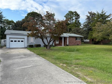Welcome to this charming and well-maintained home offering 3 on  in North Carolina - for sale on GolfHomes.com, golf home, golf lot