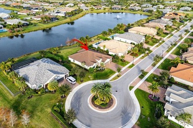 Buyer's Agents Welcome! This 1/3 Acre Waterfront Estate Home on Palm Beach Gardens Golf Course in Florida - for sale on GolfHomes.com, golf home, golf lot