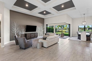 Buyer's Agents Welcome! This 1/3 Acre Waterfront Estate Home on Palm Beach Gardens Golf Course in Florida - for sale on GolfHomes.com, golf home, golf lot