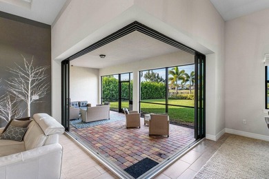 Buyer's Agents Welcome! This 1/3 Acre Waterfront Estate Home on Palm Beach Gardens Golf Course in Florida - for sale on GolfHomes.com, golf home, golf lot