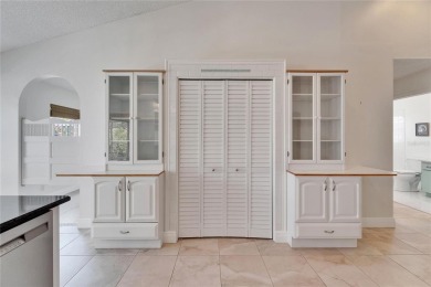 Charming Single-Family Home in Desirable Caloosa Palms II - Sun on Caloosa Greens Executive Golf Course in Florida - for sale on GolfHomes.com, golf home, golf lot