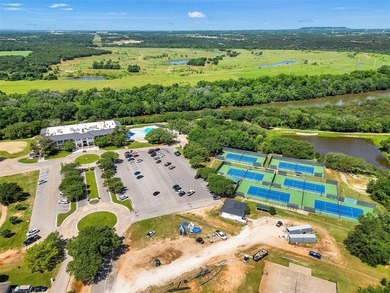 OWN A SLIVER OF THE RIVER IN PECAN PLANTATION GOLFING COMMUNITY! on Pecan Plantation Country Club in Texas - for sale on GolfHomes.com, golf home, golf lot