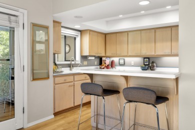 Beautifully maintained 3BR/3BA home in the coveted River's Edge on Rivers Edge Golf Resort in Oregon - for sale on GolfHomes.com, golf home, golf lot