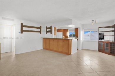 Amazing condo in the heart of Fort Lauderdale! Located just 1 on Coral Ridge Country Club in Florida - for sale on GolfHomes.com, golf home, golf lot