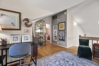 Beautifully maintained 3BR/3BA home in the coveted River's Edge on Rivers Edge Golf Resort in Oregon - for sale on GolfHomes.com, golf home, golf lot